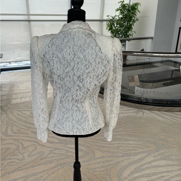 Vintage Farinae Collections Lace Button-Up Jacket - Picture 2 of 3